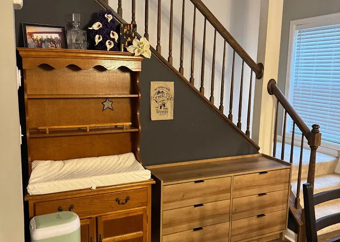 3bd Townhome Walking Distance To Stadiums And Downtown With Parking Holiday home