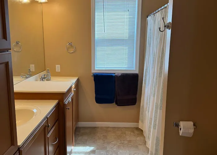 3bd Townhome Walking Distance To Stadiums And Downtown With Parking * Pittsburgh