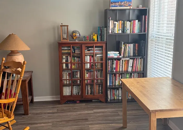 Holiday home 3bd Townhome Walking Distance To Stadiums And Downtown With Parking Pittsburgh
