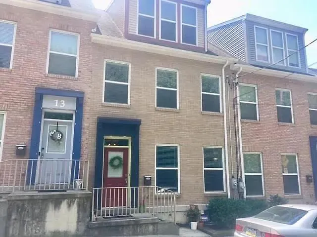 3bd Townhome Walking Distance To Stadiums And Downtown With Parking * Pittsburgh